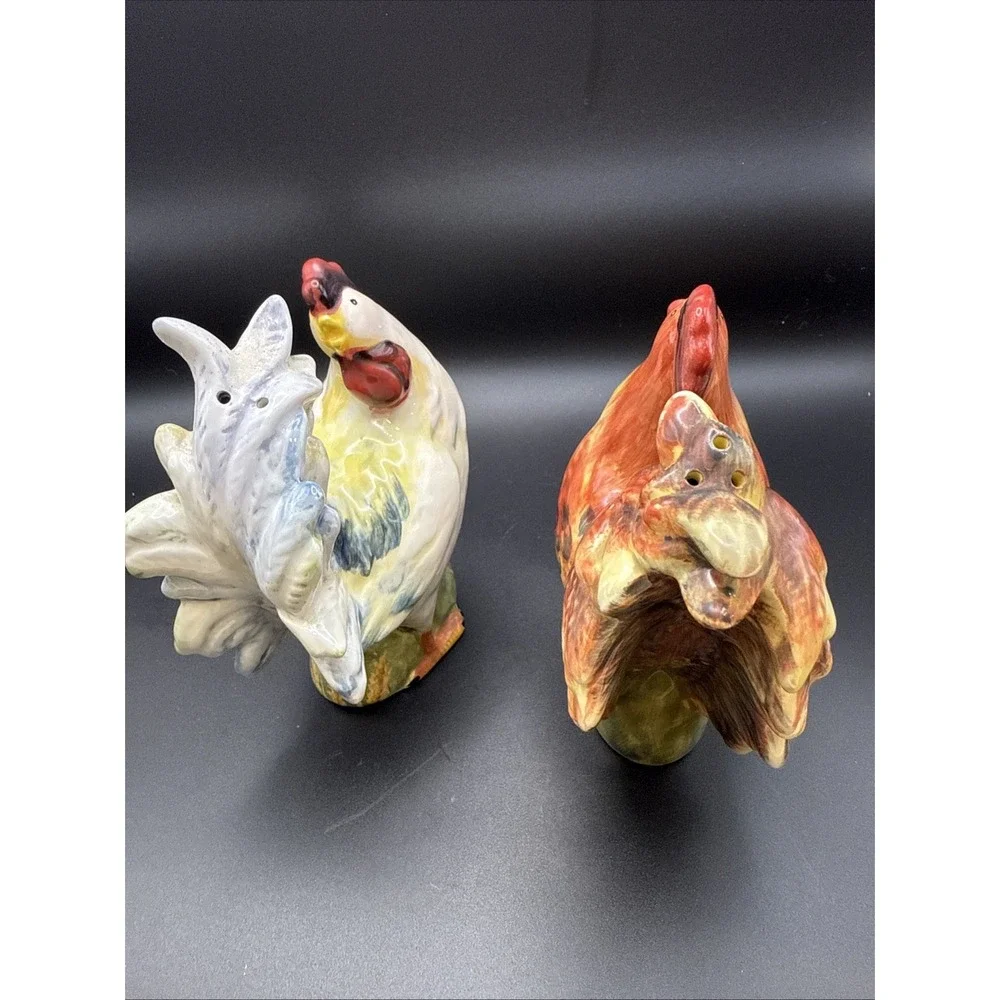 Vintage Ceramic Rooster Salt and Pepper Shakers Farmhouse Kitchen Decor Set